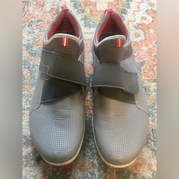 ECCO Men's Unisex Gray Red Trim Athletic Slip-On Sneakers Shoes EU 41 US 8 - Picture 3 of 9